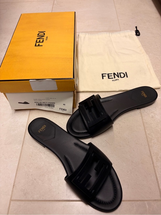 Fendi Shoes - Fendi Baguette FF Tube Medallion Flat Sandals Black size 40